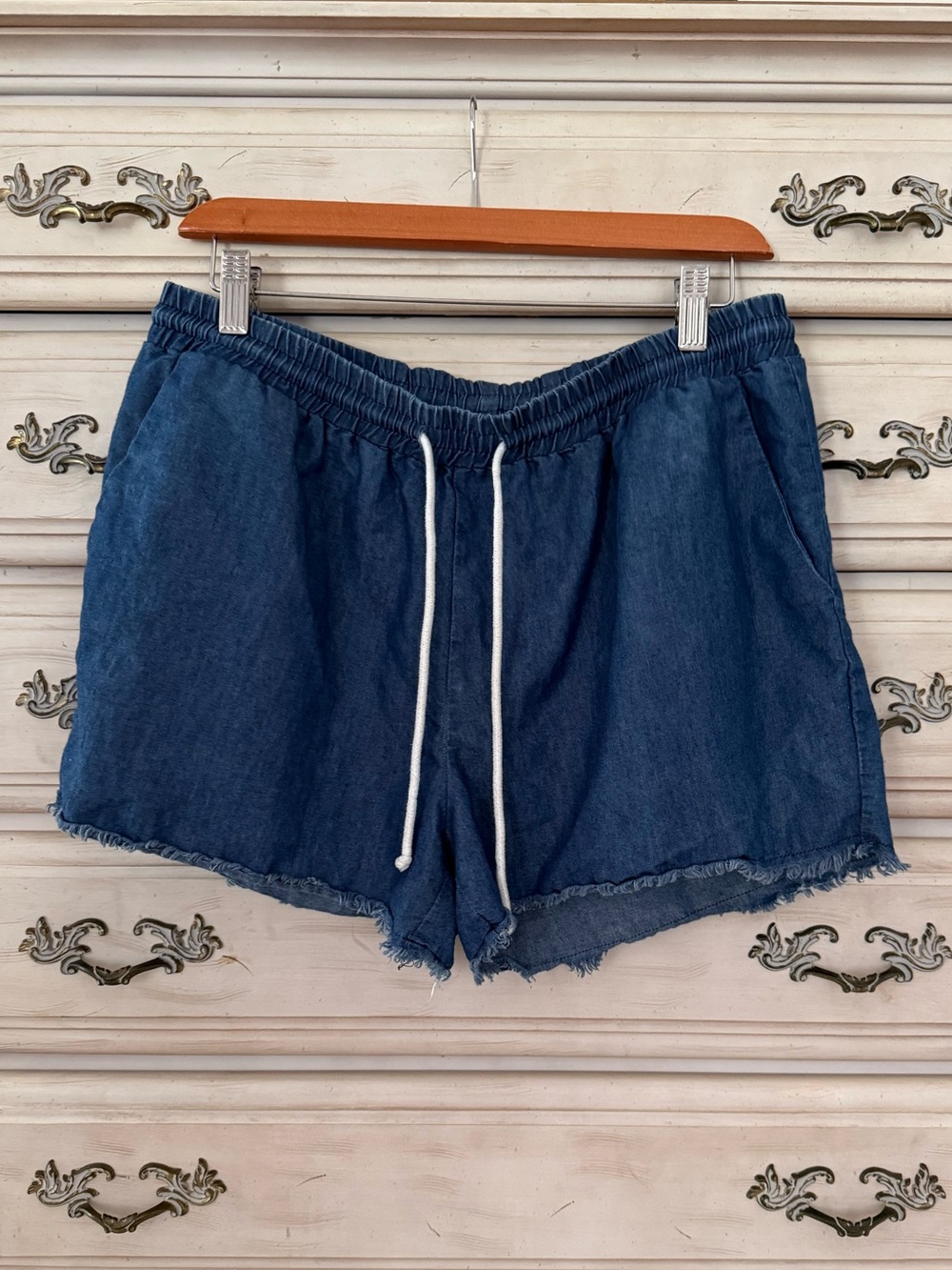 Vici Chambray Cotton Shorts